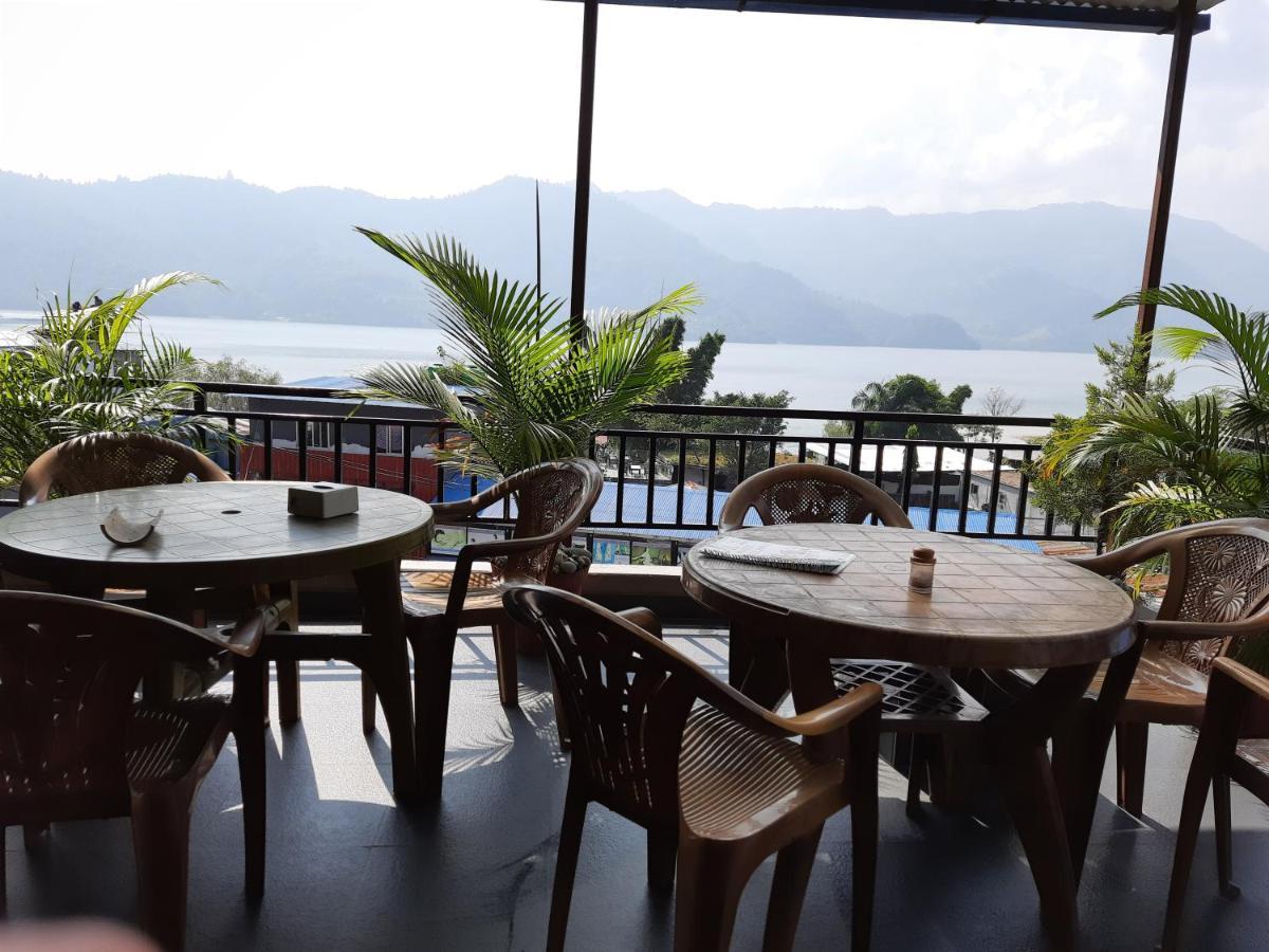 Hotel Eagle Zone 포카라 외부 사진
